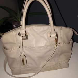 Tignanello Handbag in beige 👜